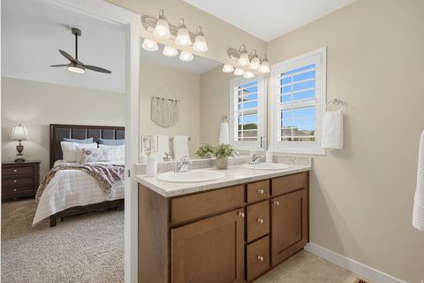 Tiny photo for 10509 S BROOKLYN VIEW LN W, South Jordan, UT 84095 (MLS # 2174012)