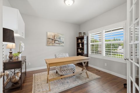 Tiny photo for 10509 S BROOKLYN VIEW LN W, South Jordan, UT 84095 (MLS # 2174012)