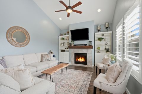 Tiny photo for 10509 S BROOKLYN VIEW LN W, South Jordan, UT 84095 (MLS # 2174012)