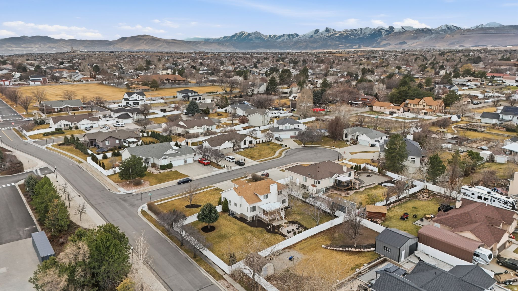 ELK MEADOWS - Residential