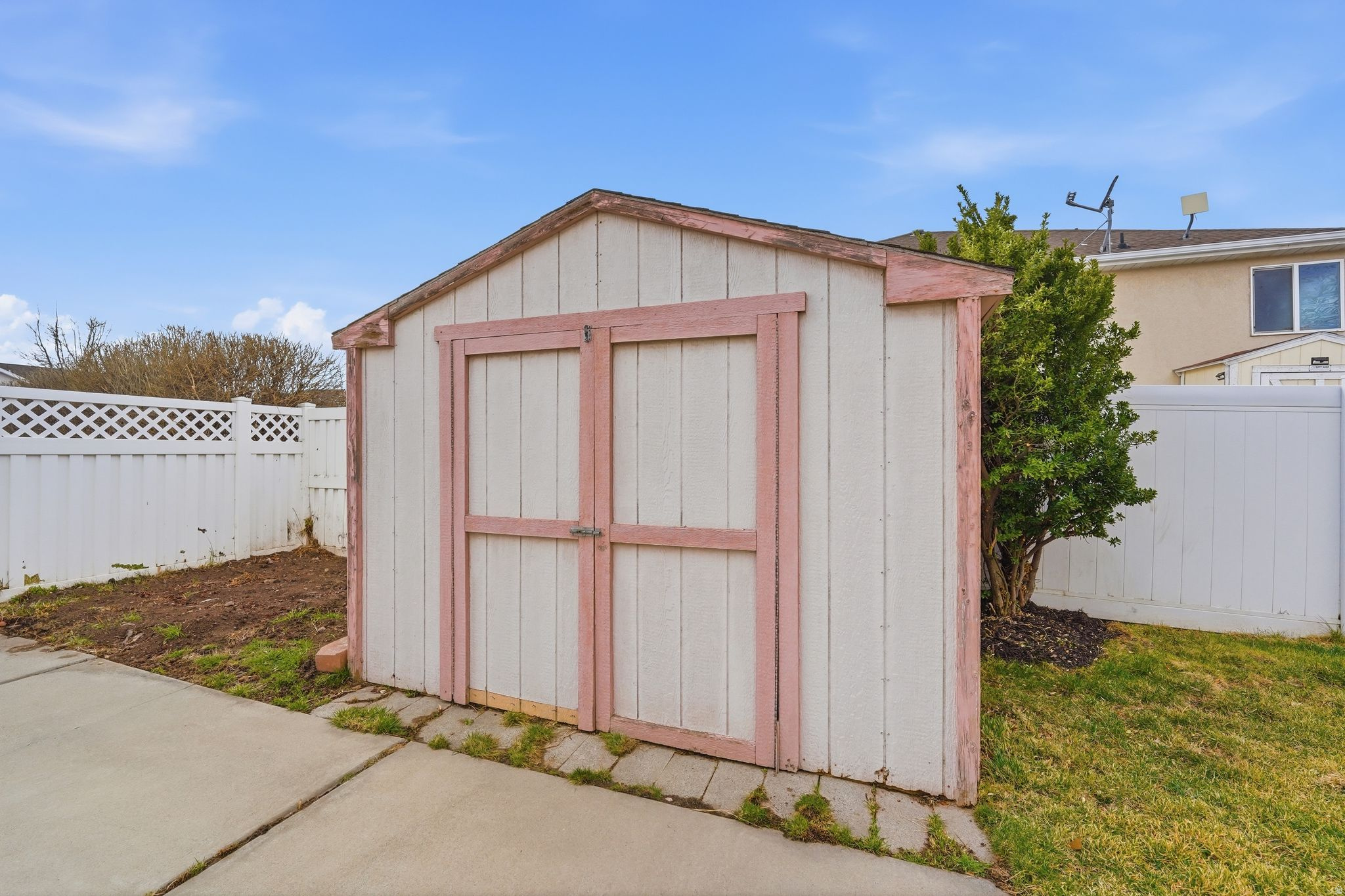 ELK MEADOWS - Residential