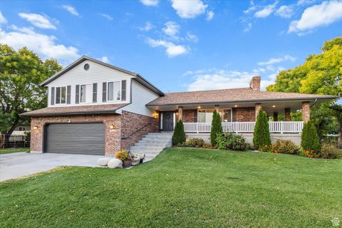 Tiny photo for 6692 W 9770 N, Highland, UT 84003 (MLS # 2116740)