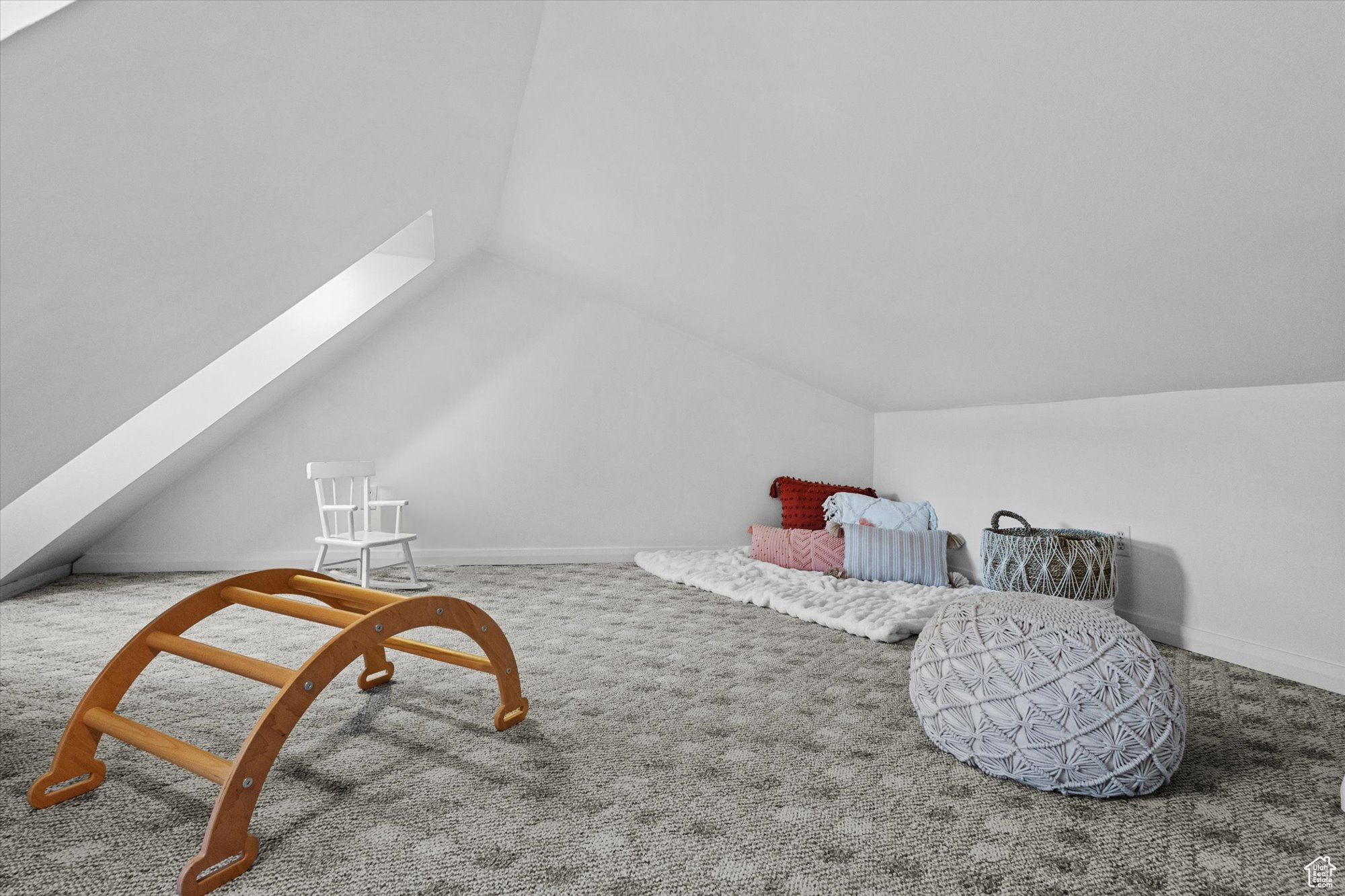 SHADY ACRES - Residential