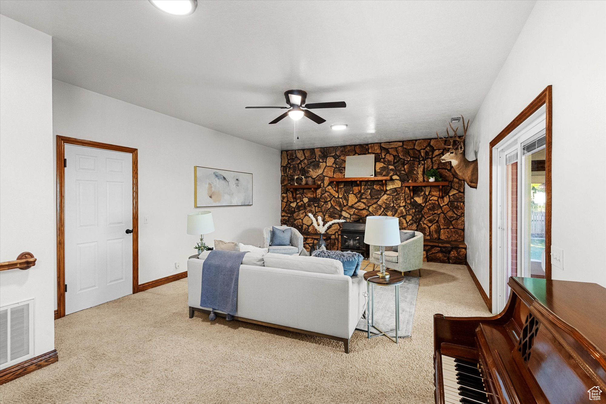 SHADY ACRES - Residential