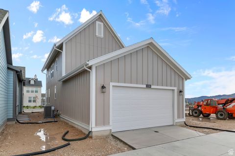 Tiny photo for 11208 S FORDMAN WAY, South Jordan, UT 84009 (MLS # 2114442)