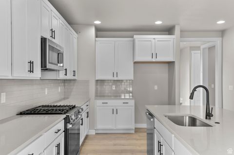 Tiny photo for 11208 S FORDMAN WAY, South Jordan, UT 84009 (MLS # 2114442)