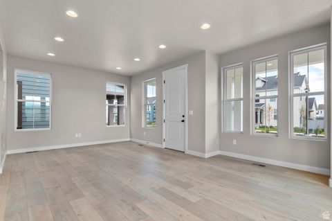 Tiny photo for 11208 S FORDMAN WAY, South Jordan, UT 84009 (MLS # 2114442)