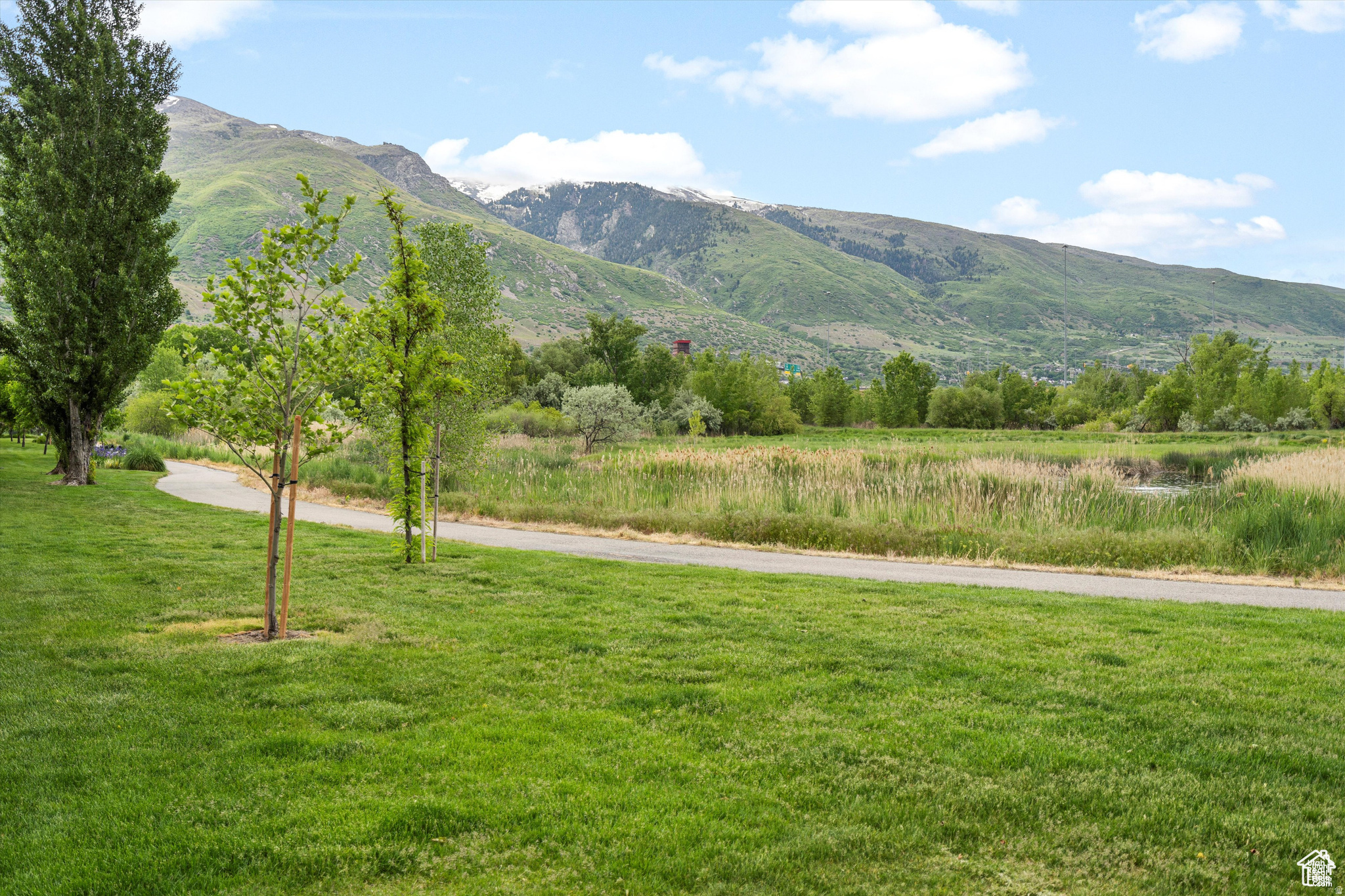 FARMINGTON CROSSING - Residential