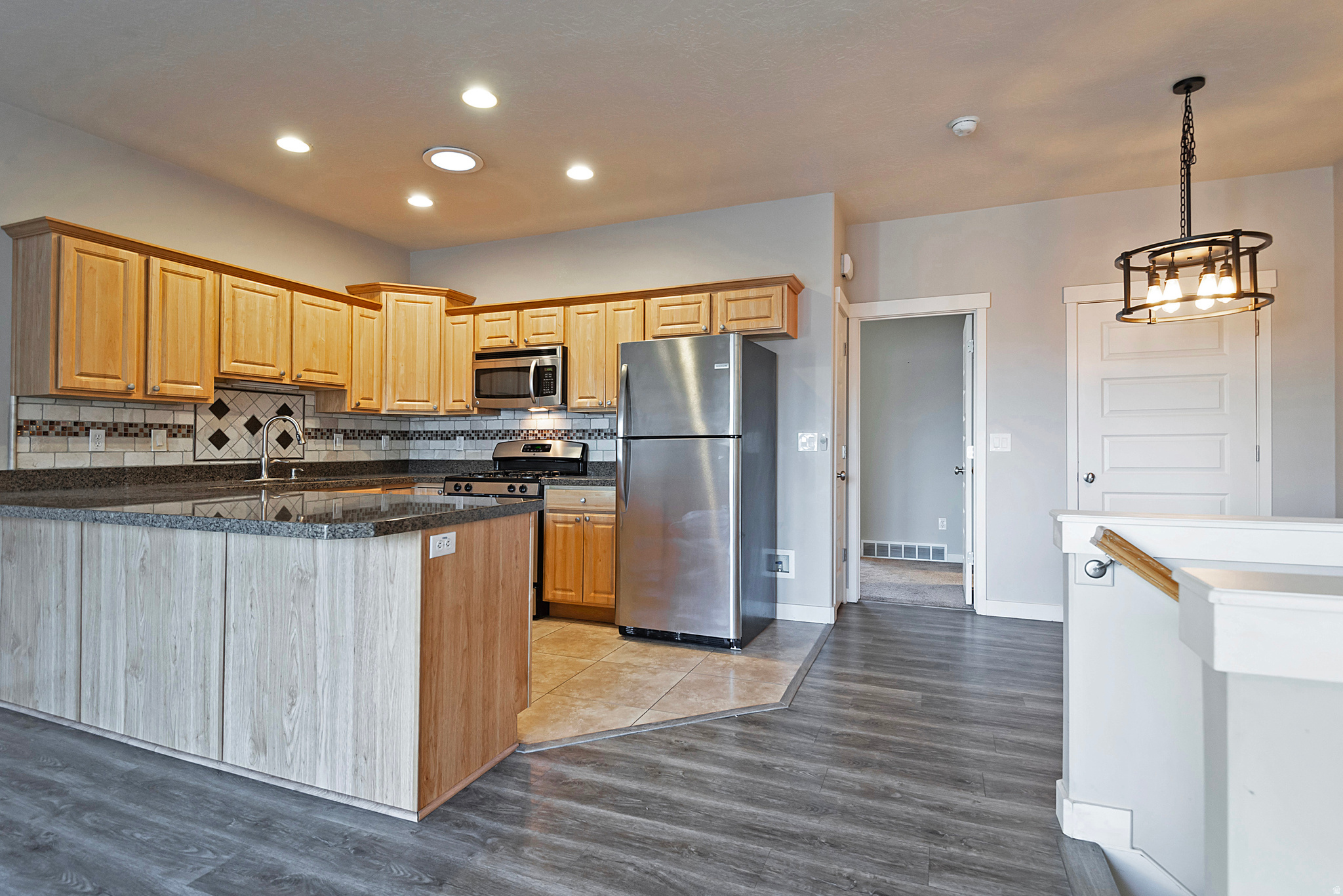 FARMINGTON CROSSING - Residential