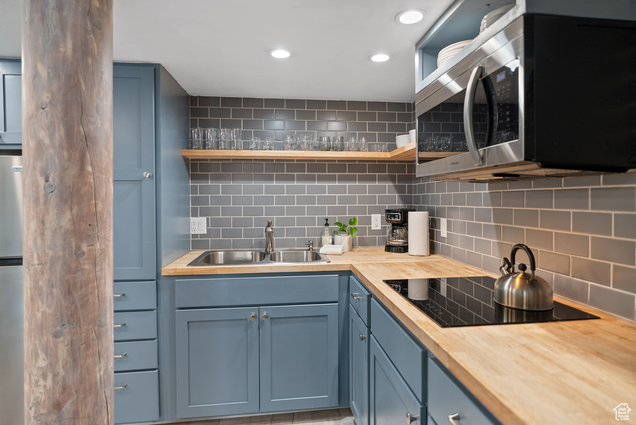 2245 SIDEWINDER DR 529
