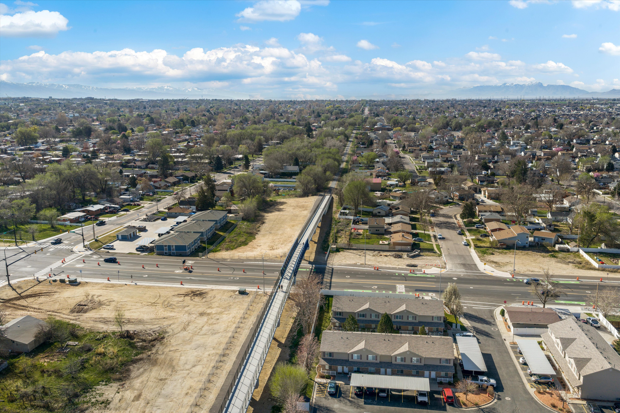 SHERWOOD OAKS - Residential