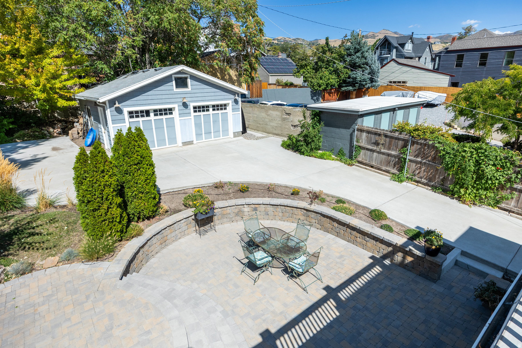 AVENUES - Residential