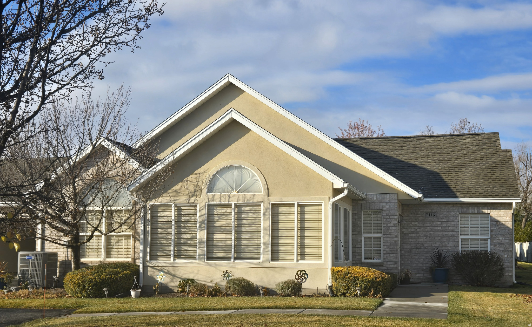 JORDAN VILLA - Residential