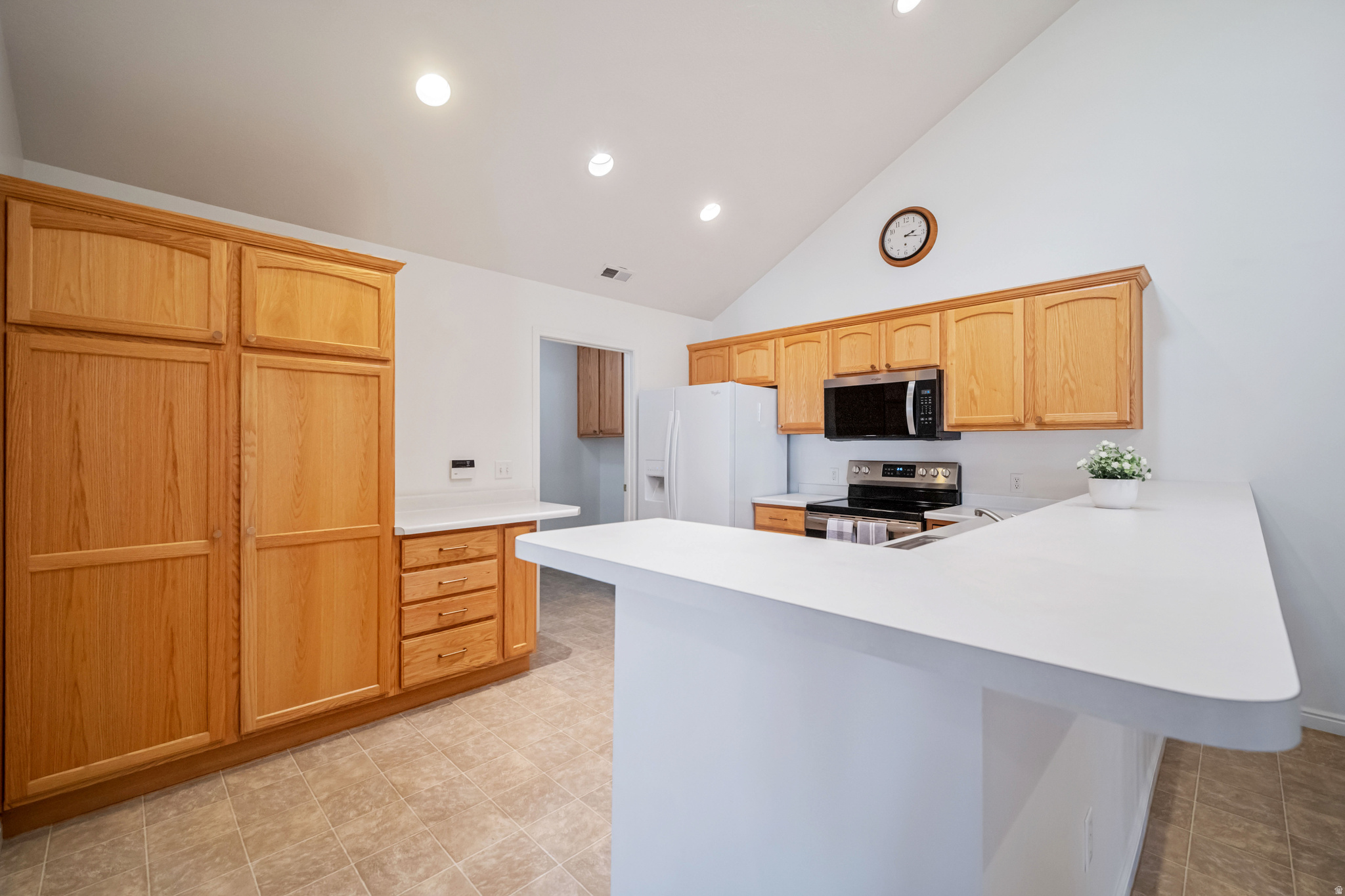 JORDAN VILLA - Residential