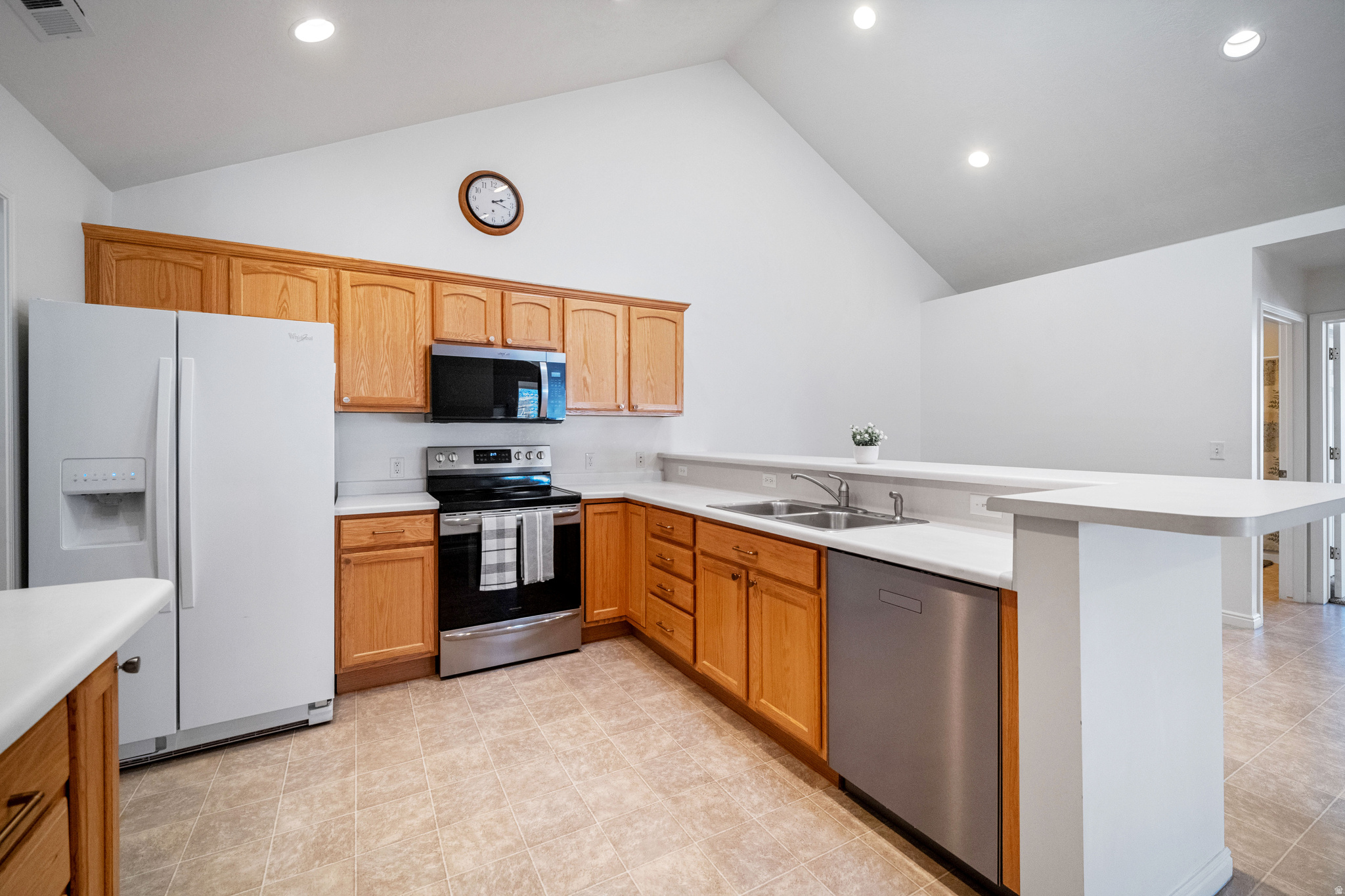 JORDAN VILLA - Residential