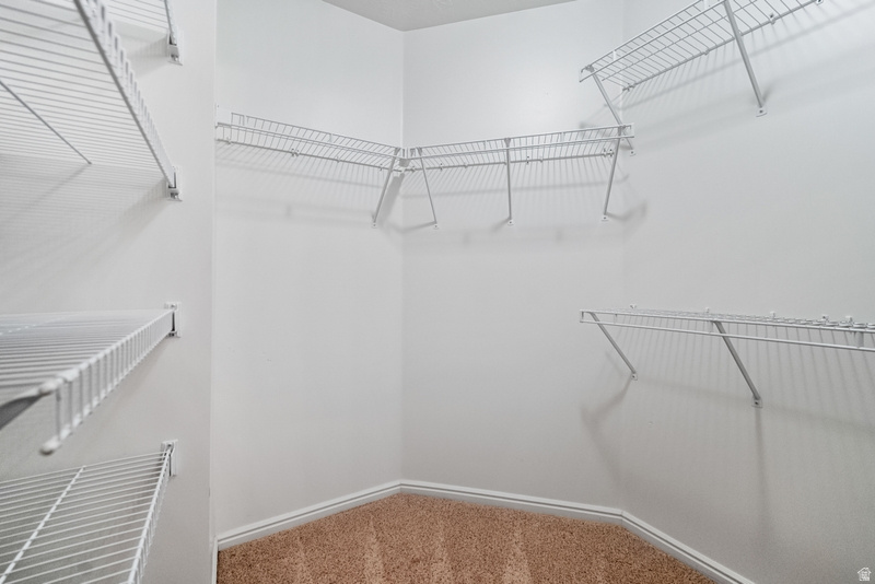 JORDAN VILLA - Residential