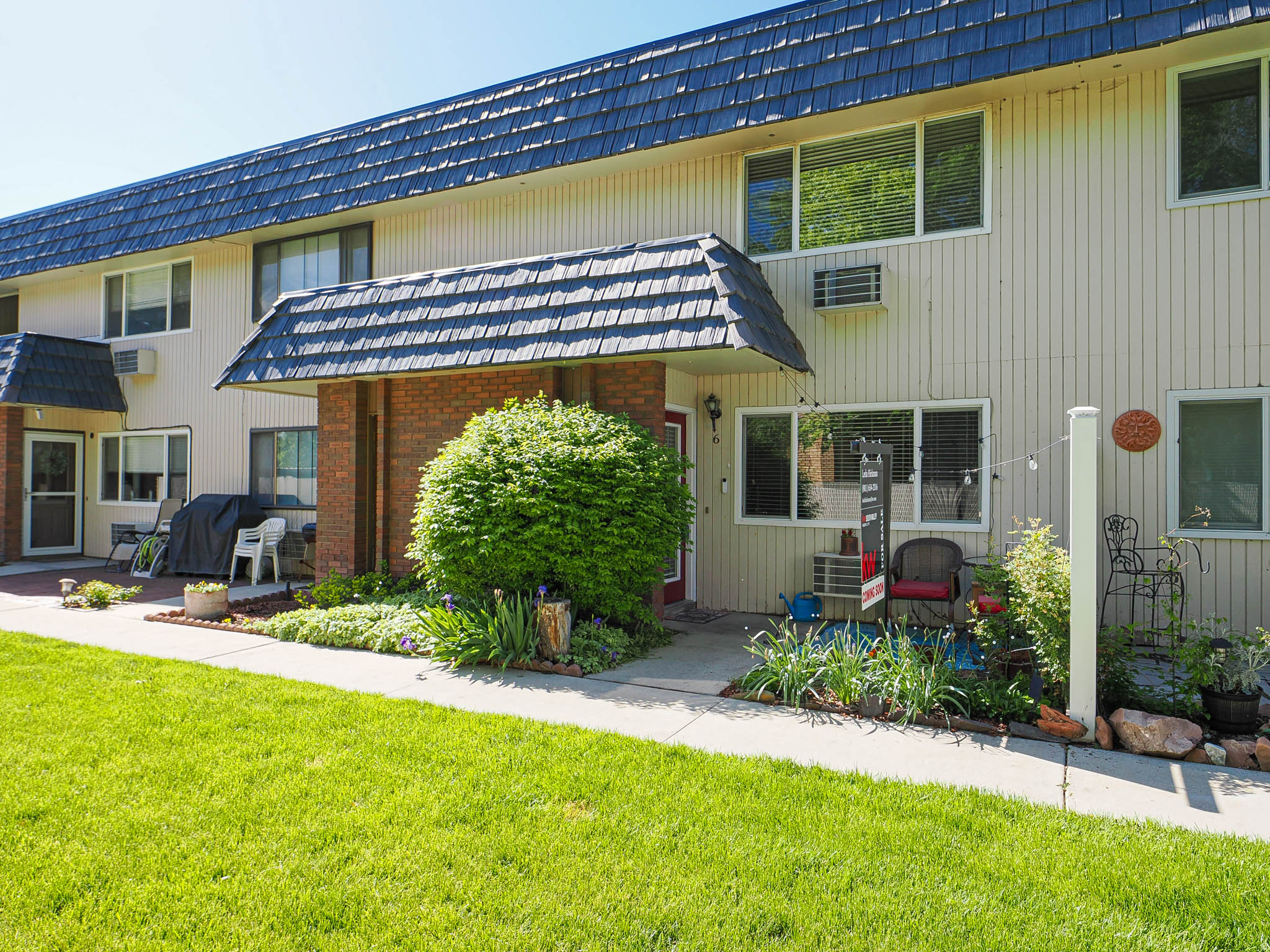 MOUNTAIN VIEW PARK - Residential