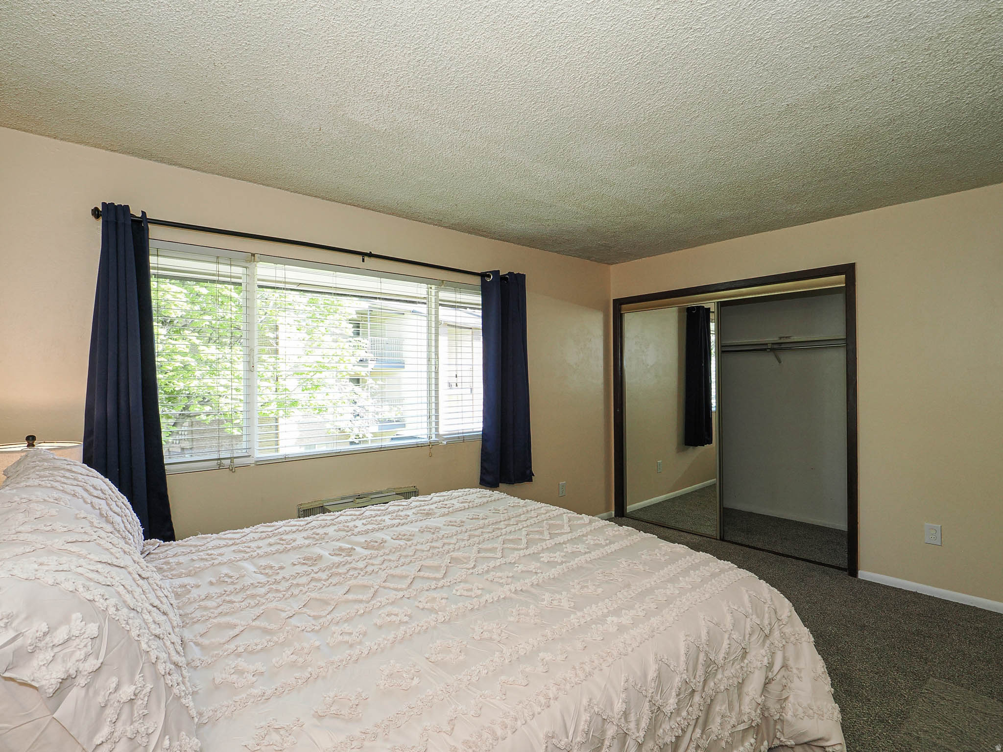 MOUNTAIN VIEW PARK - Residential