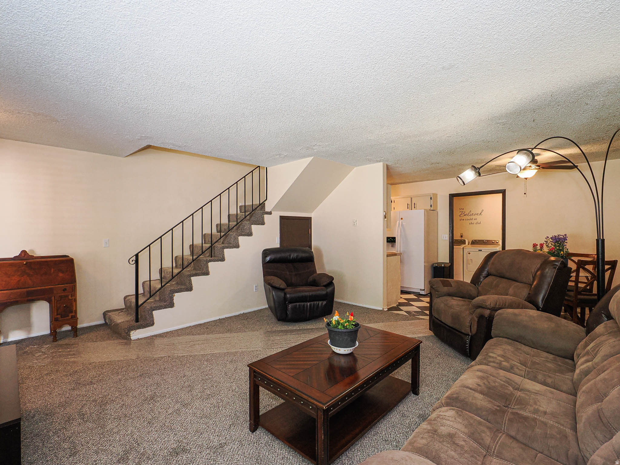 MOUNTAIN VIEW PARK - Residential