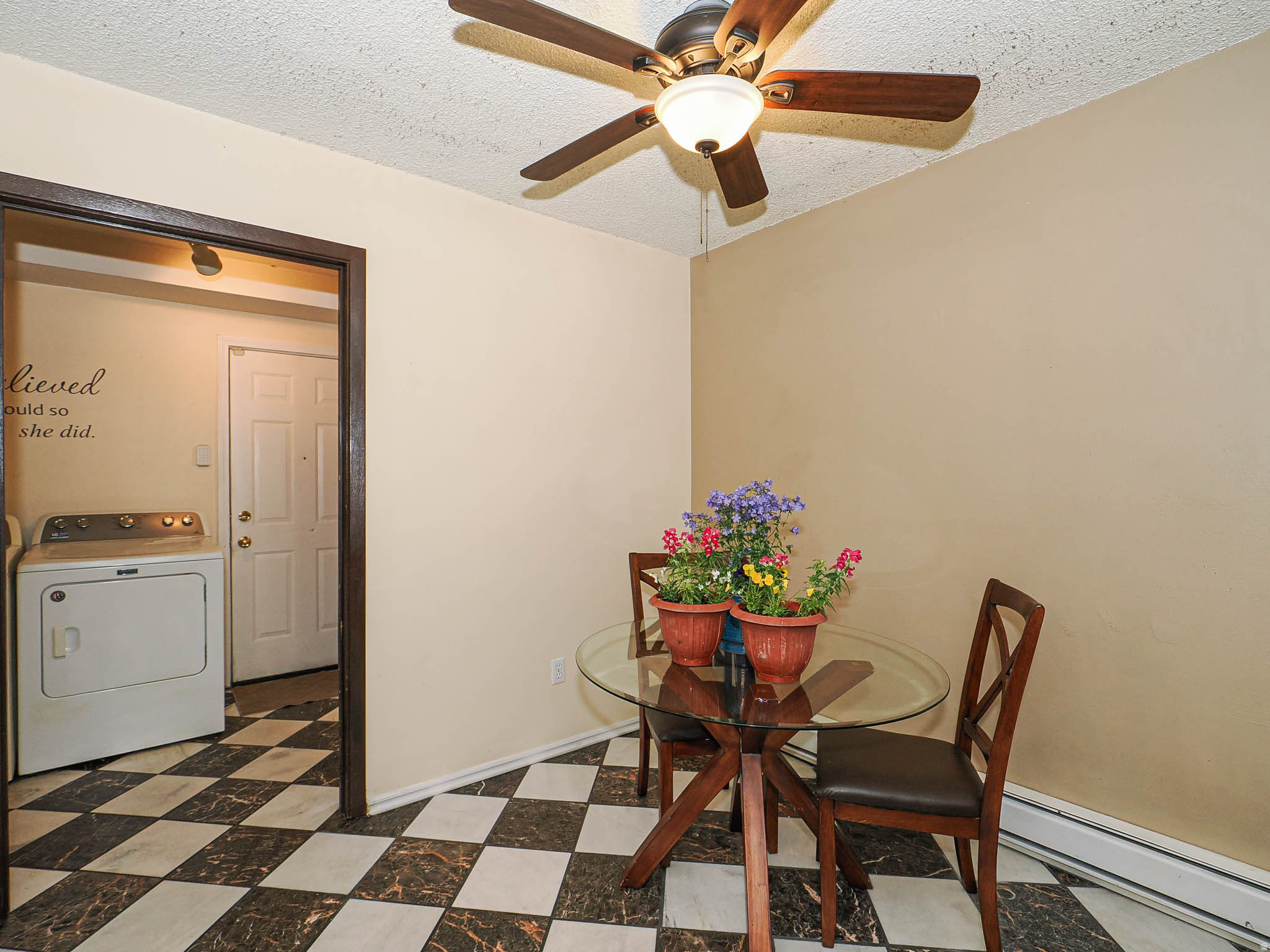 MOUNTAIN VIEW PARK - Residential