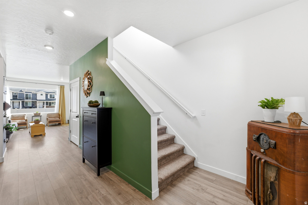 COLD SPRING RANCH - Residential