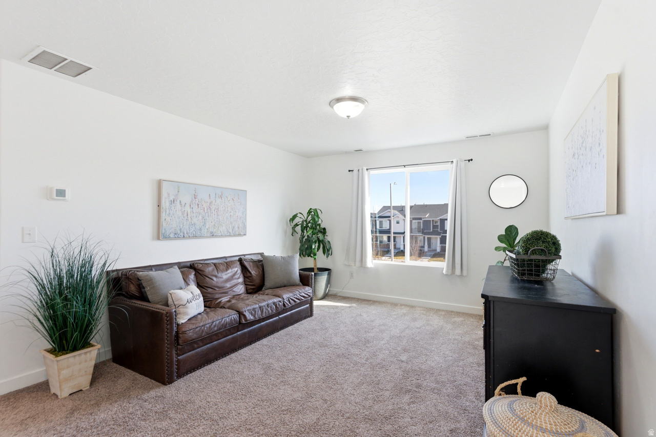 COLD SPRING RANCH - Residential