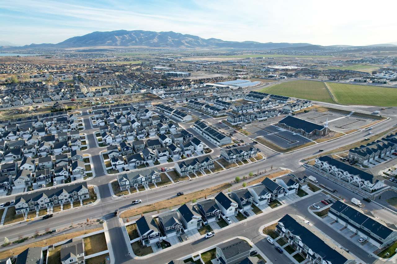 COLD SPRING RANCH - Residential