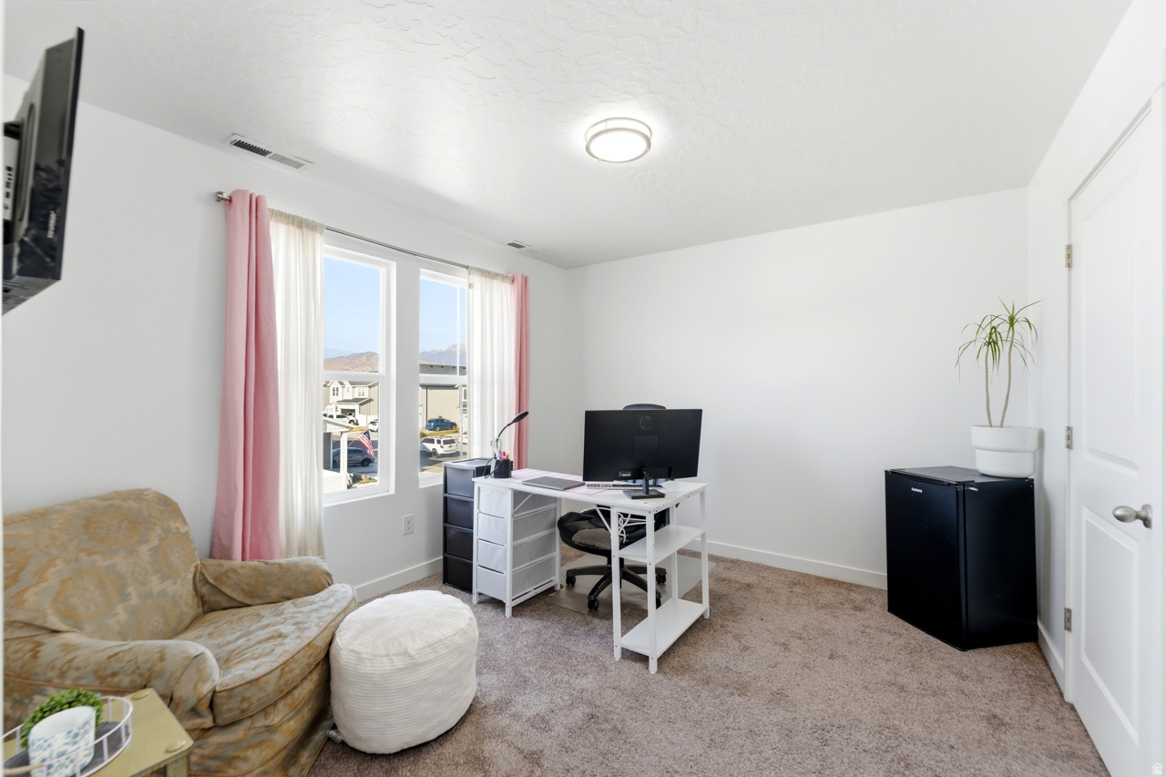 COLD SPRING RANCH - Residential