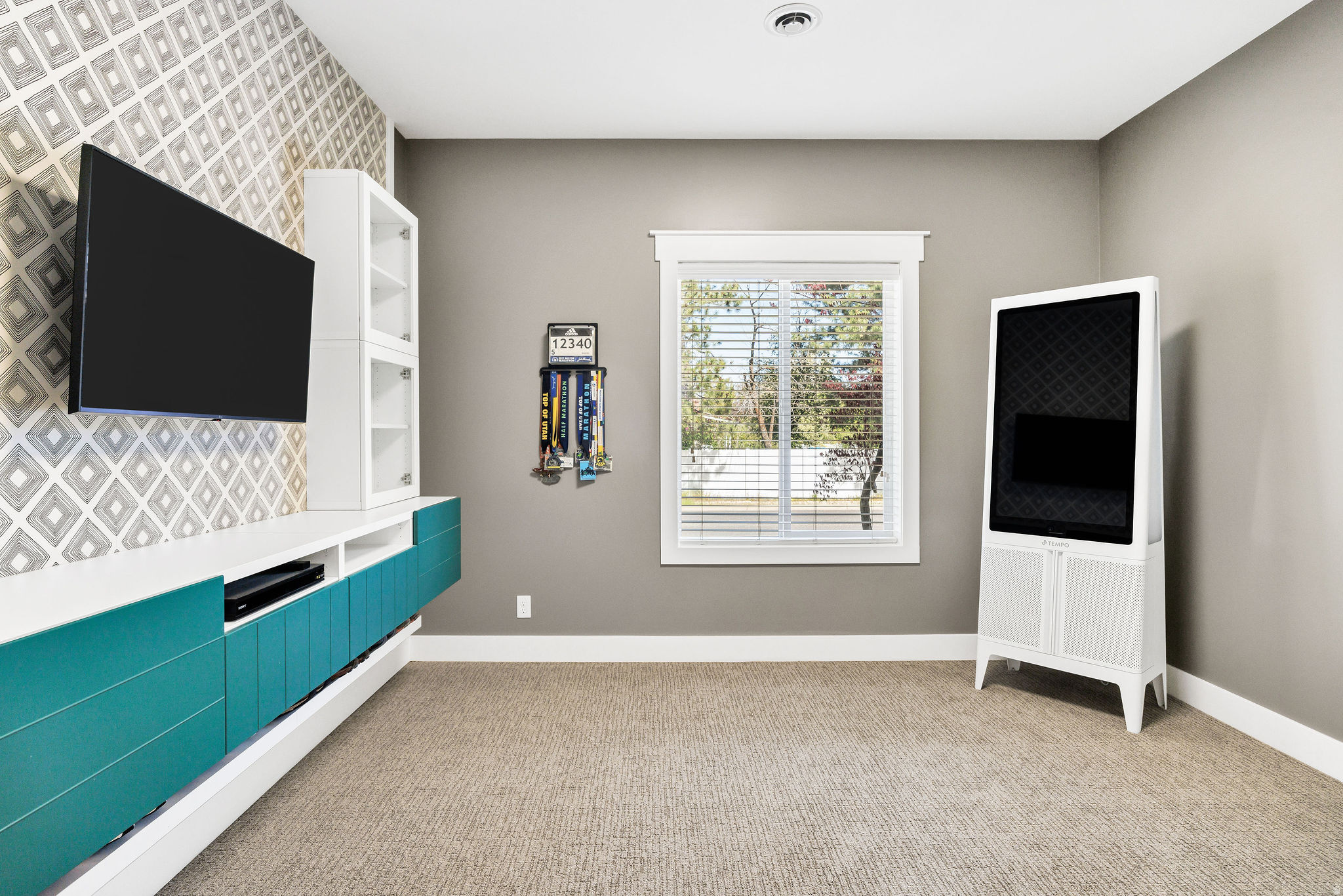 UNIVERSITY HEIGHTS - Residential