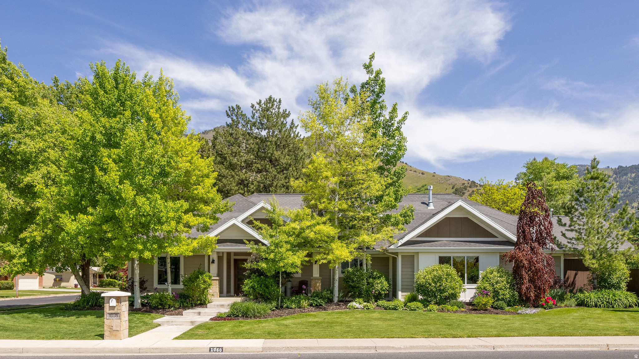 UNIVERSITY HEIGHTS - Residential