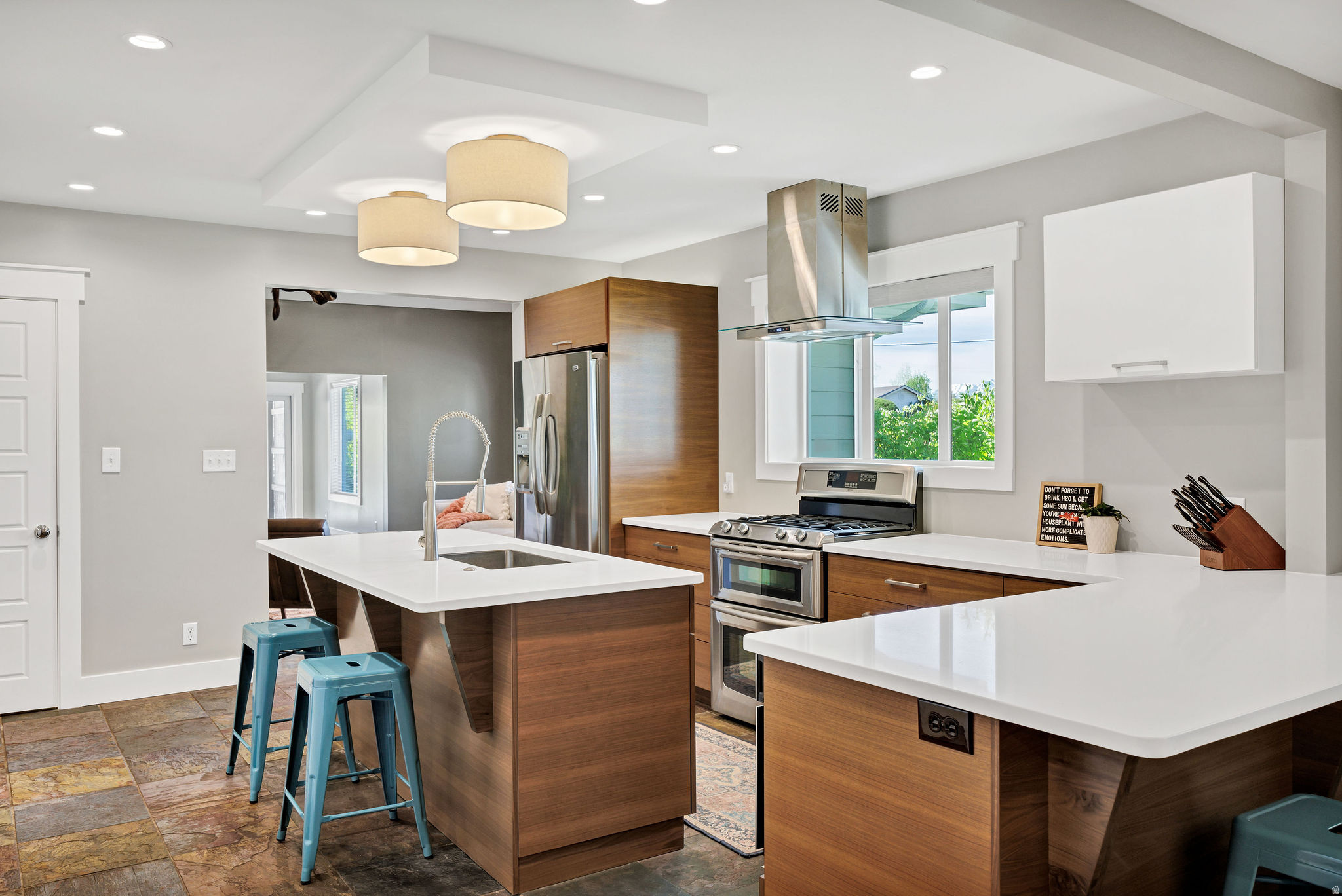 UNIVERSITY HEIGHTS - Residential