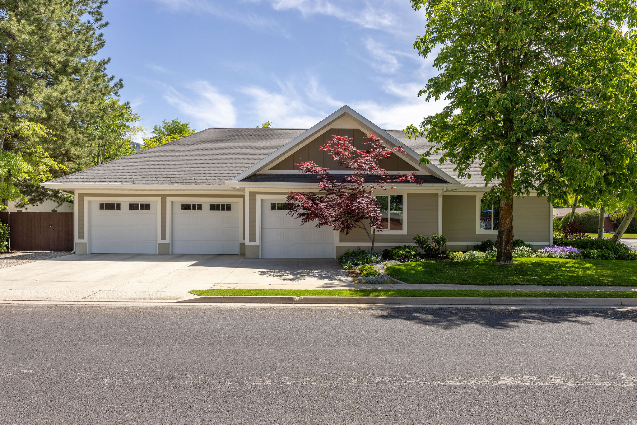 UNIVERSITY HEIGHTS - Residential