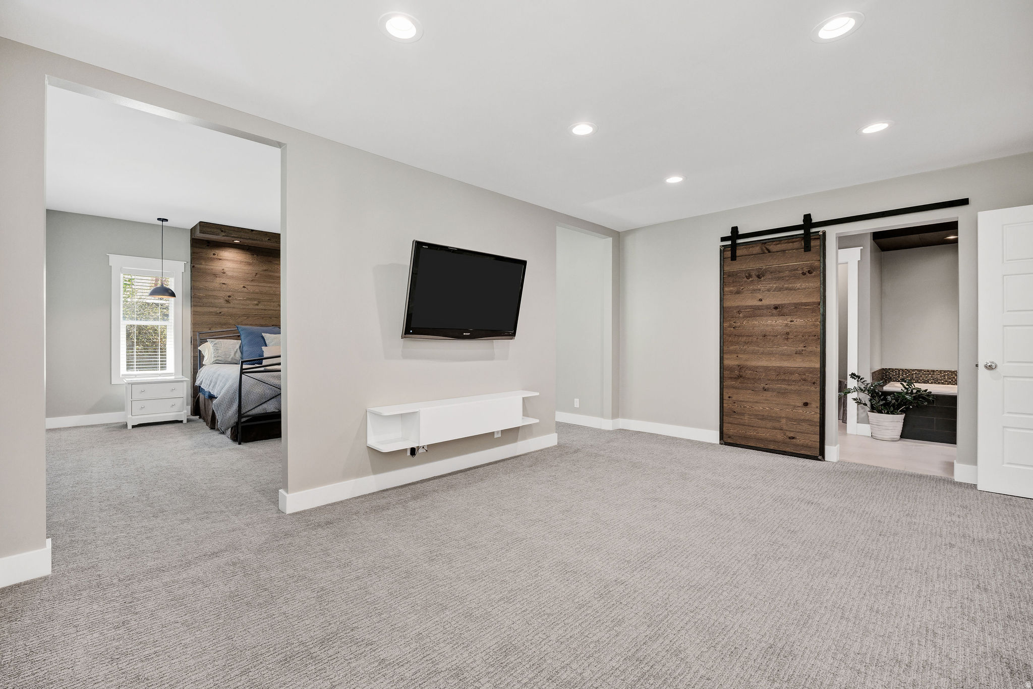 UNIVERSITY HEIGHTS - Residential