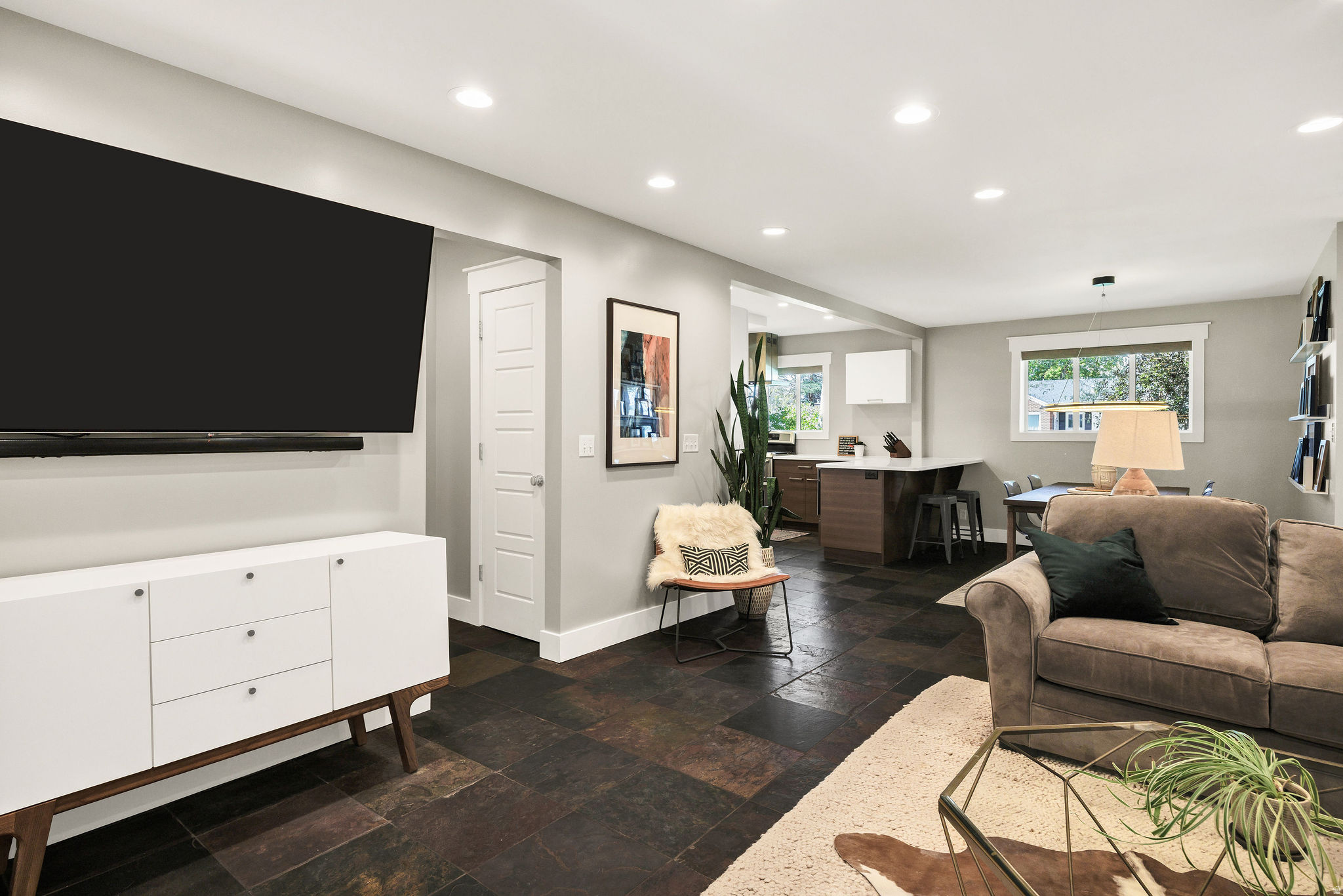 UNIVERSITY HEIGHTS - Residential