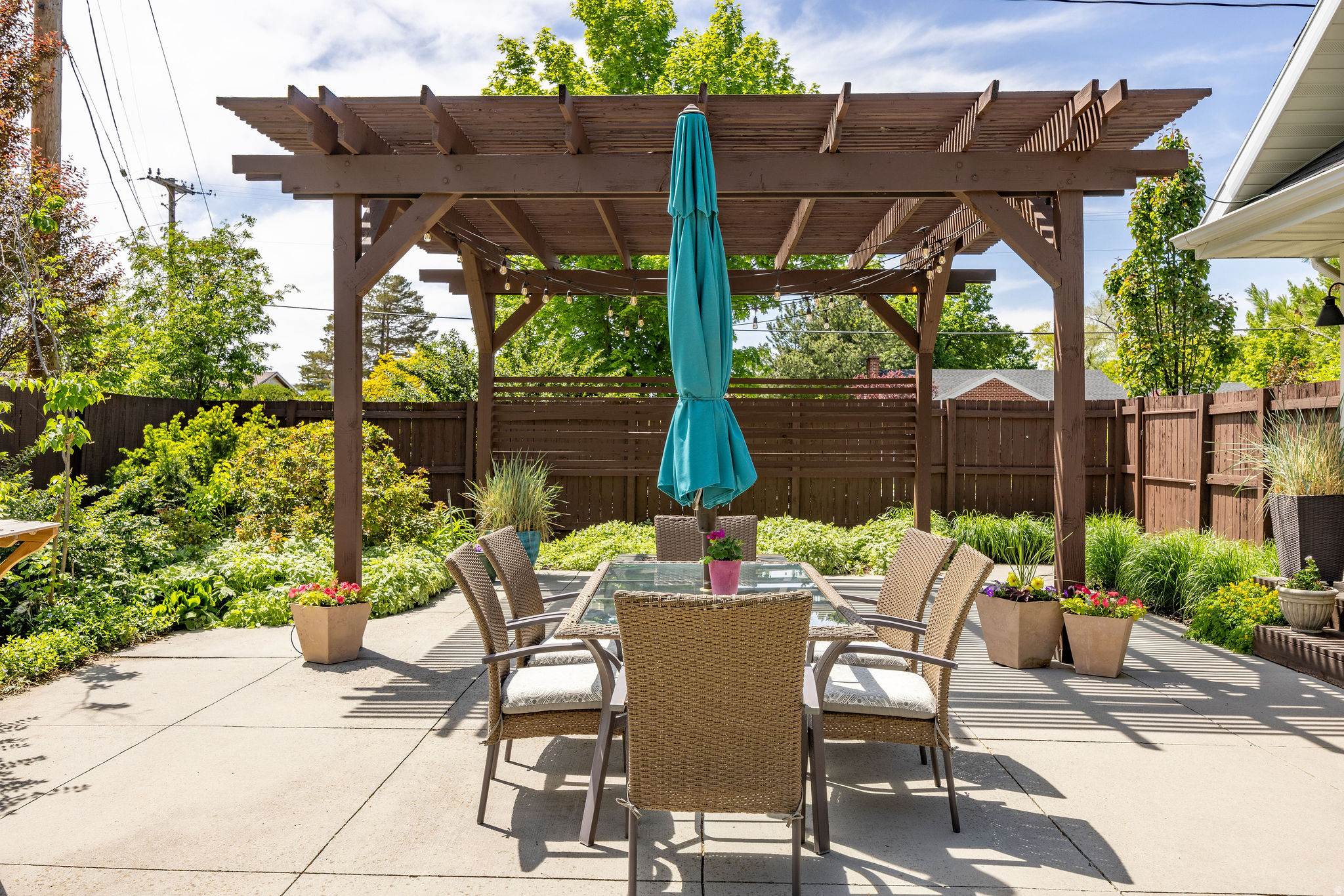 UNIVERSITY HEIGHTS - Residential