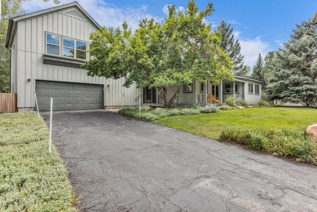 Photo of 2165 TWILIGHT CT, Park City, UT 84060 (MLS # 2181477)
