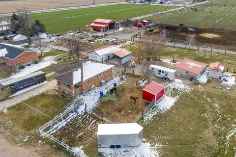 Tiny photo for 5015 S 6700 W, Hooper, UT 84315 (MLS # 2138004)