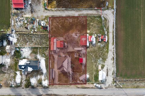 Tiny photo for 5015 S 6700 W, Hooper, UT 84315 (MLS # 2138004)