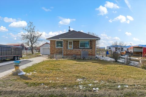 Tiny photo for 5015 S 6700 W, Hooper, UT 84315 (MLS # 2138004)