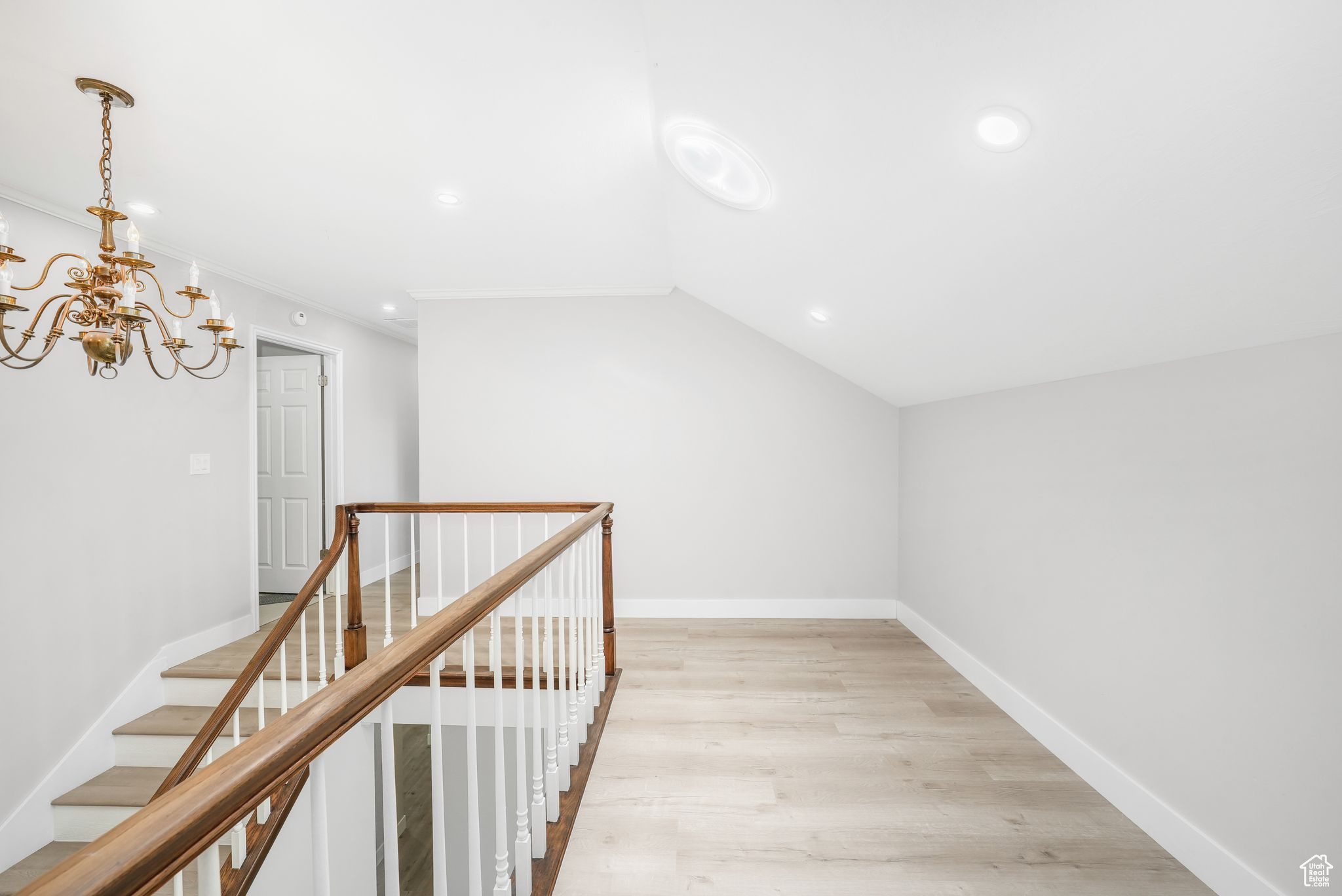 WILLOW CREEK HEIGHTS - Residential