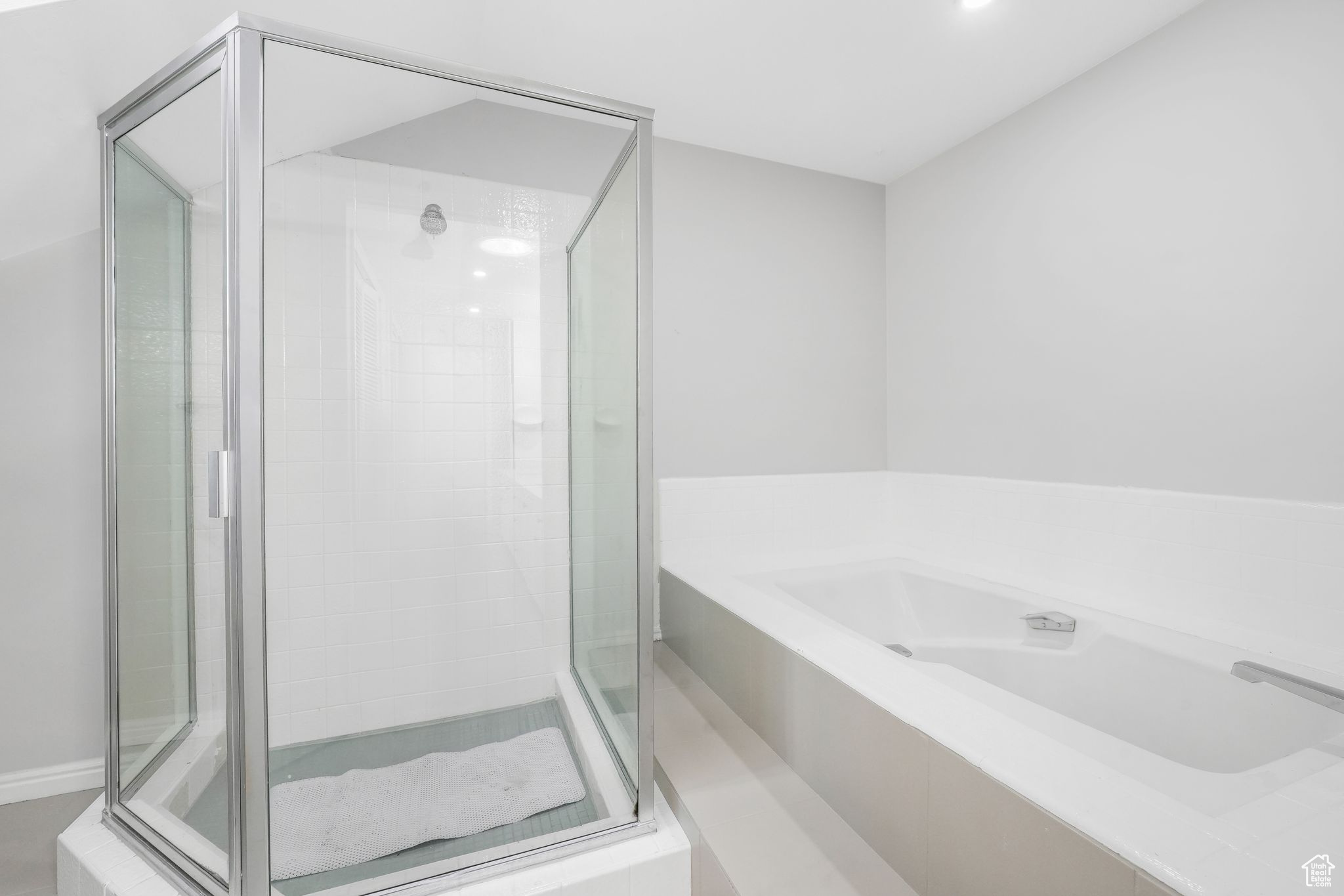 WILLOW CREEK HEIGHTS - Residential