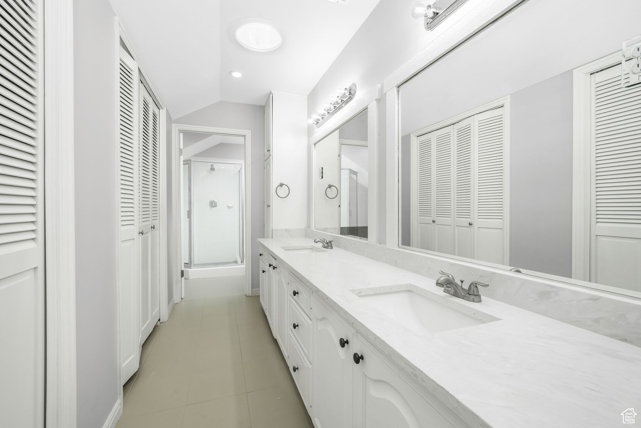 WILLOW CREEK HEIGHTS - Residential