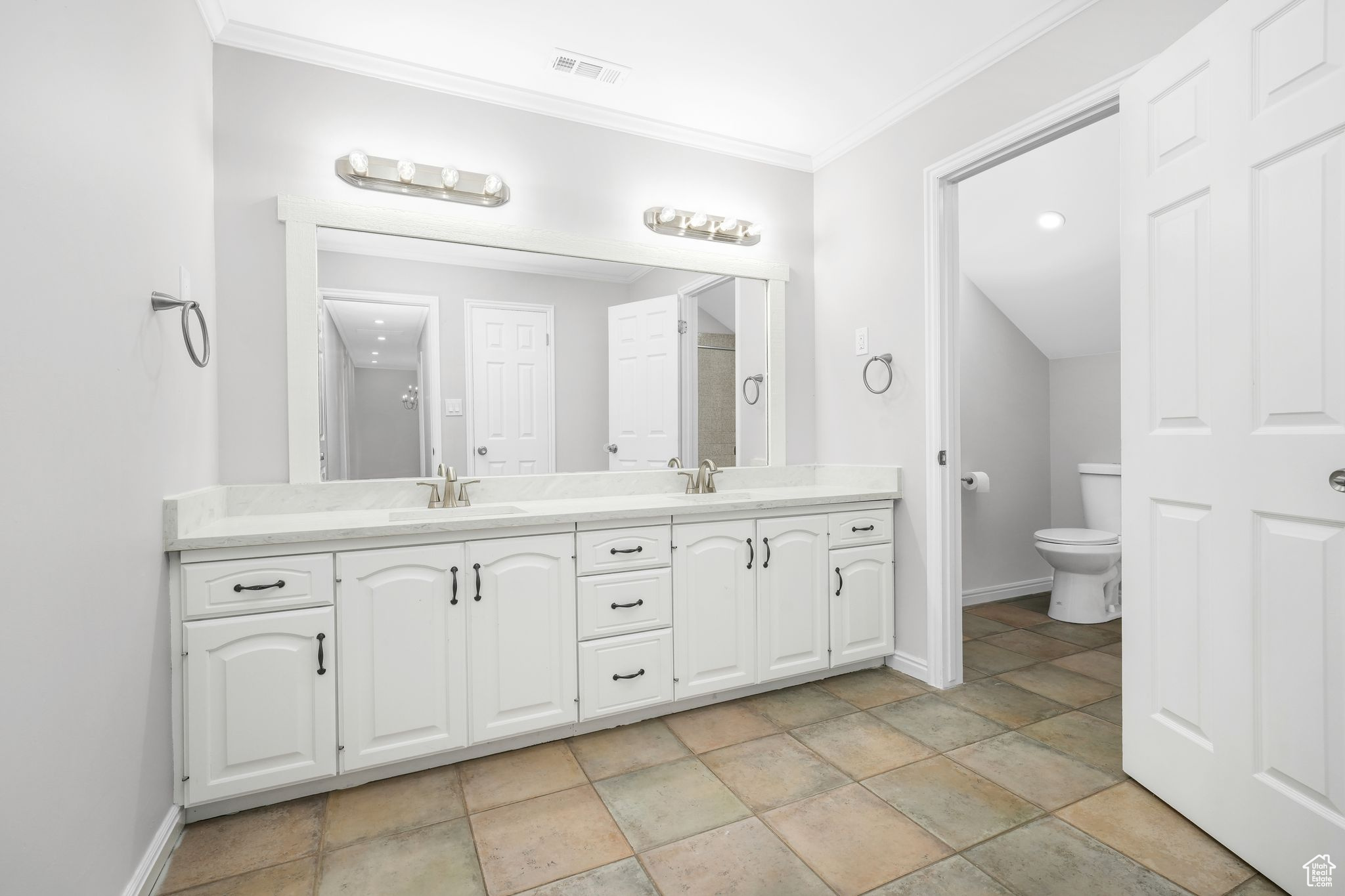 WILLOW CREEK HEIGHTS - Residential