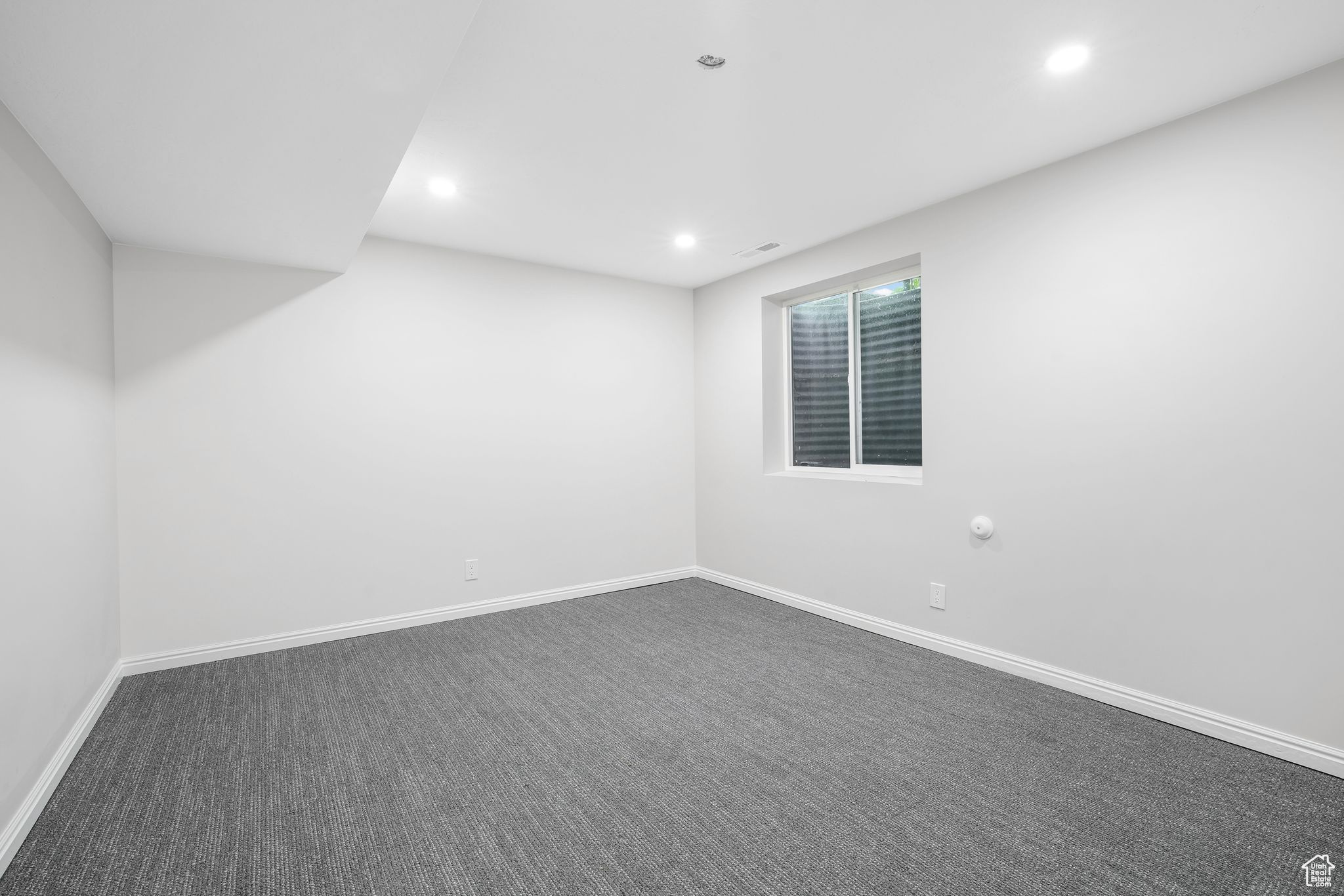 WILLOW CREEK HEIGHTS - Residential