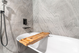 LAKESIDE VILLAGE - Residential