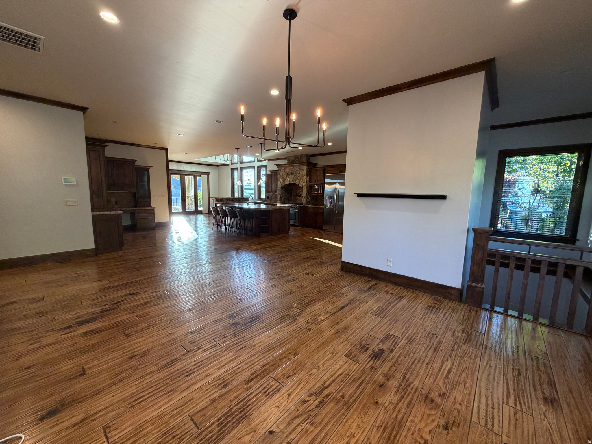 CANYON CREST - Residential
