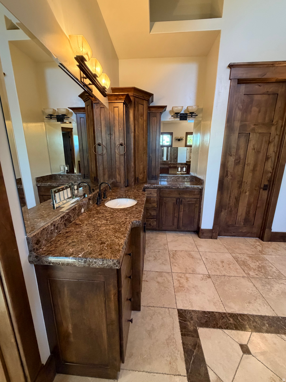CANYON CREST - Residential