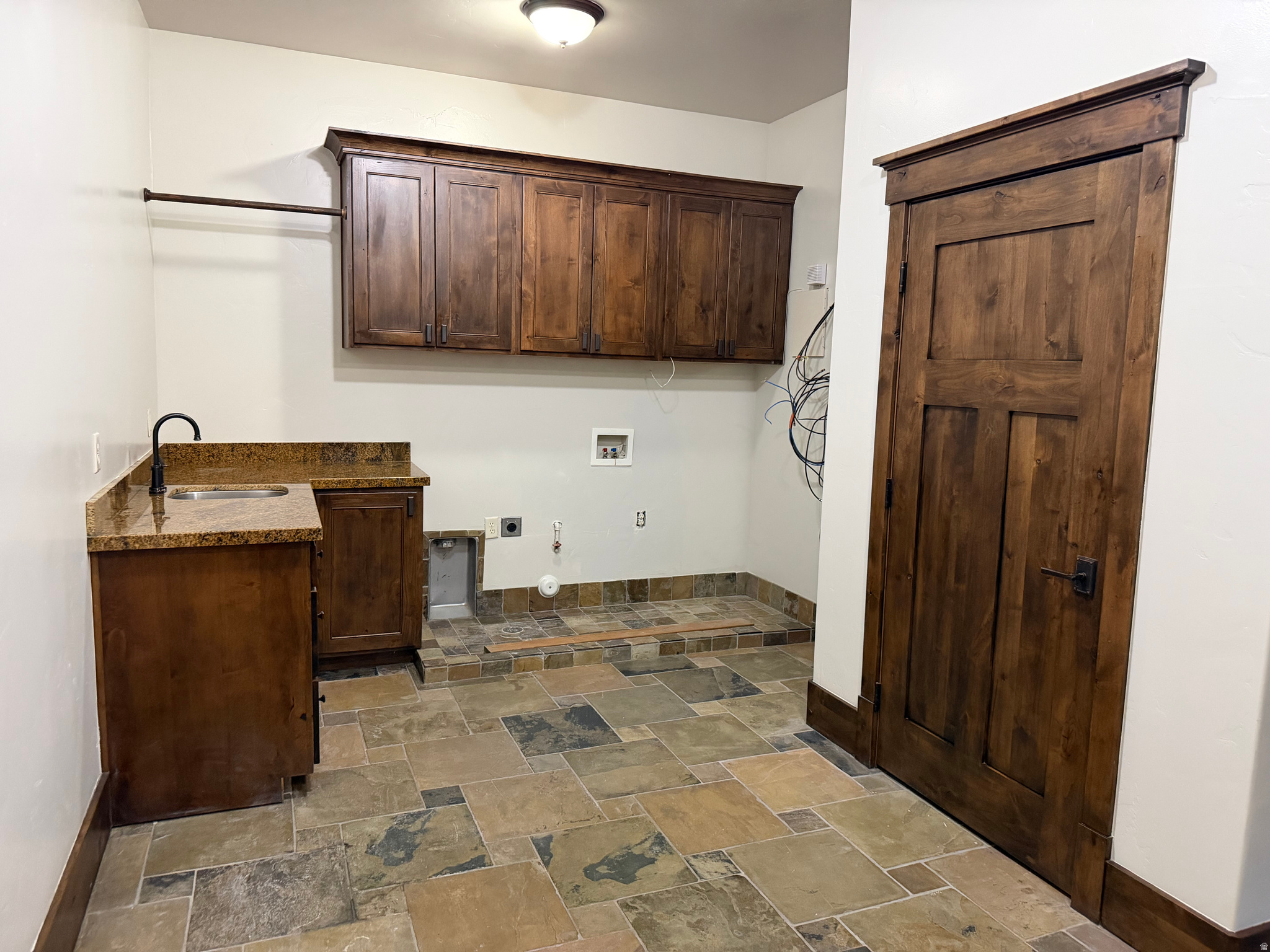 CANYON CREST - Residential