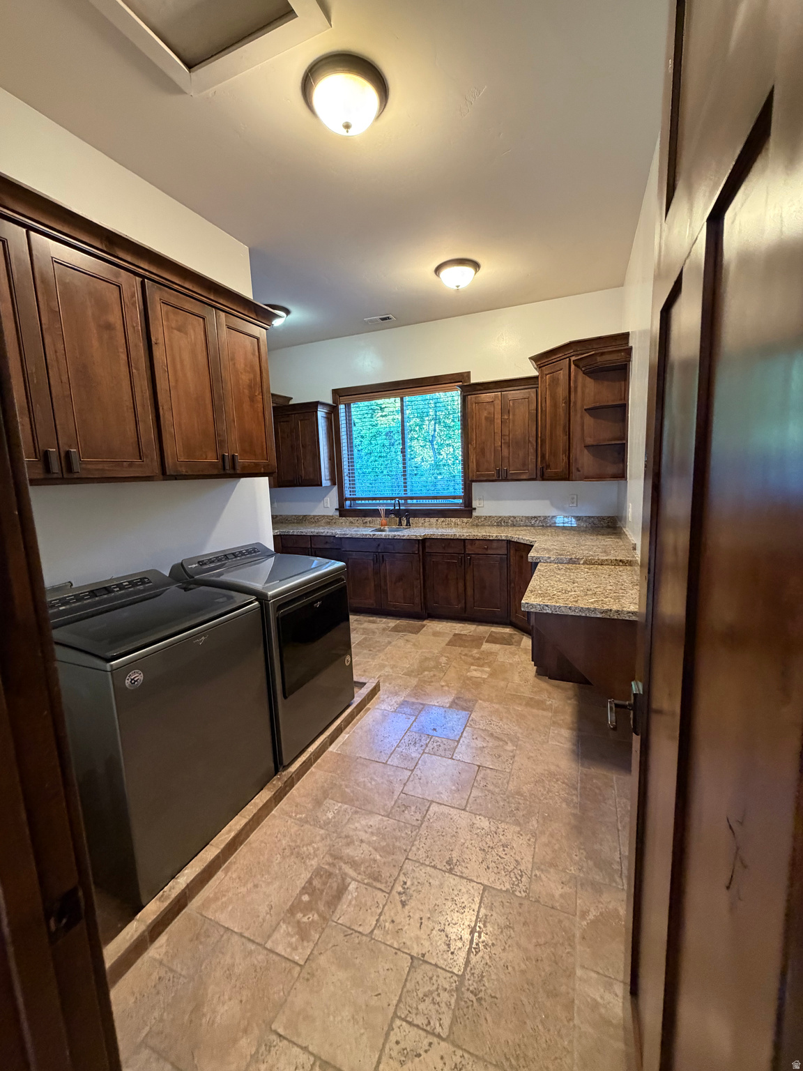 CANYON CREST - Residential