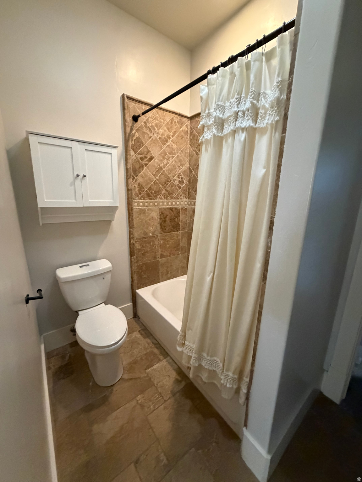 CANYON CREST - Residential